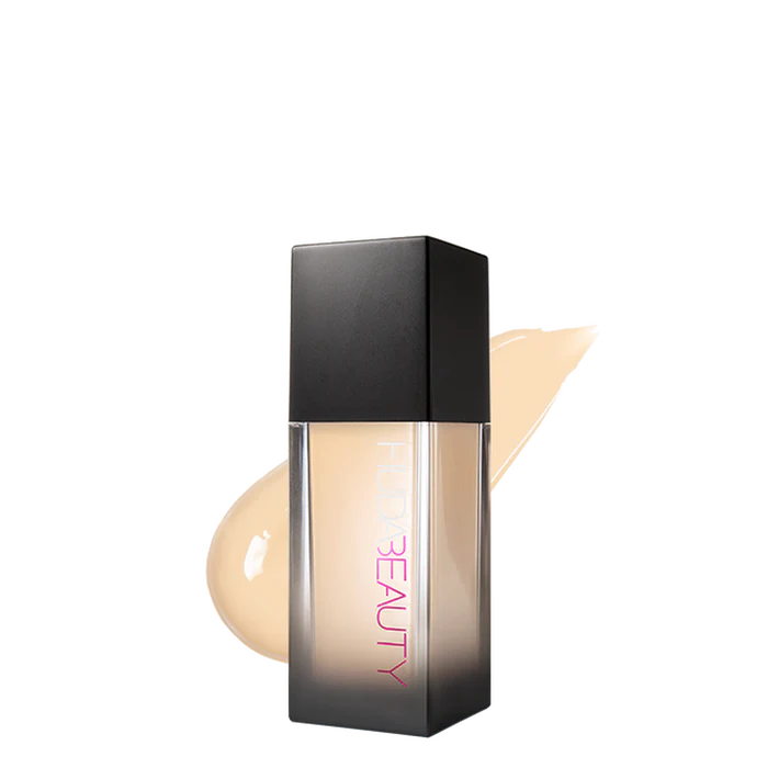 Huda Beauty Foundation Panna Cotta 130G